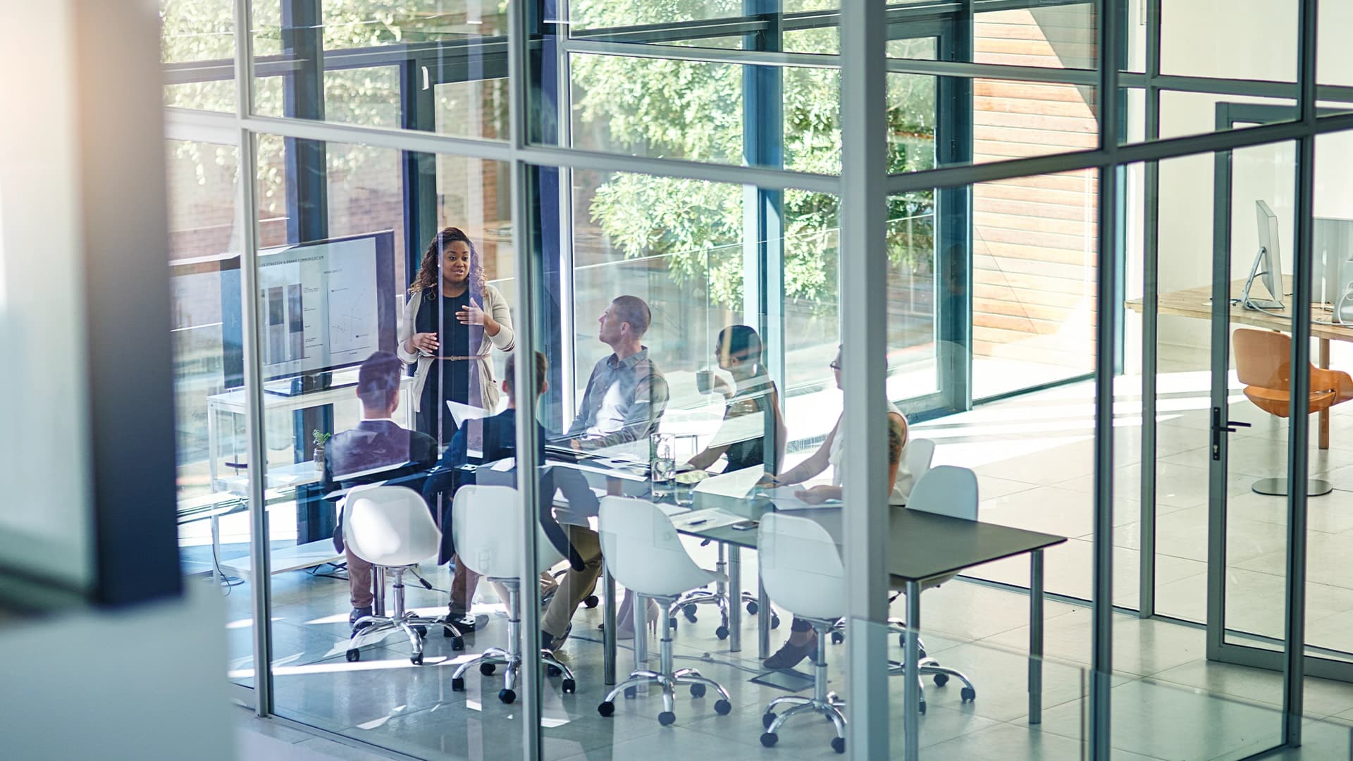 How Agent Empowerment Improves Customer Satisfaction